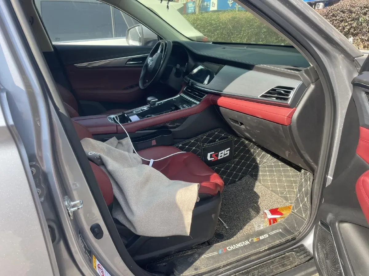 2021 ChangAn CS85 Coupe 1.5T 178HP L4 7DCT,autocango,china used car exporter,china ev exporter,chinese used car exporter,chinese used ev exporter