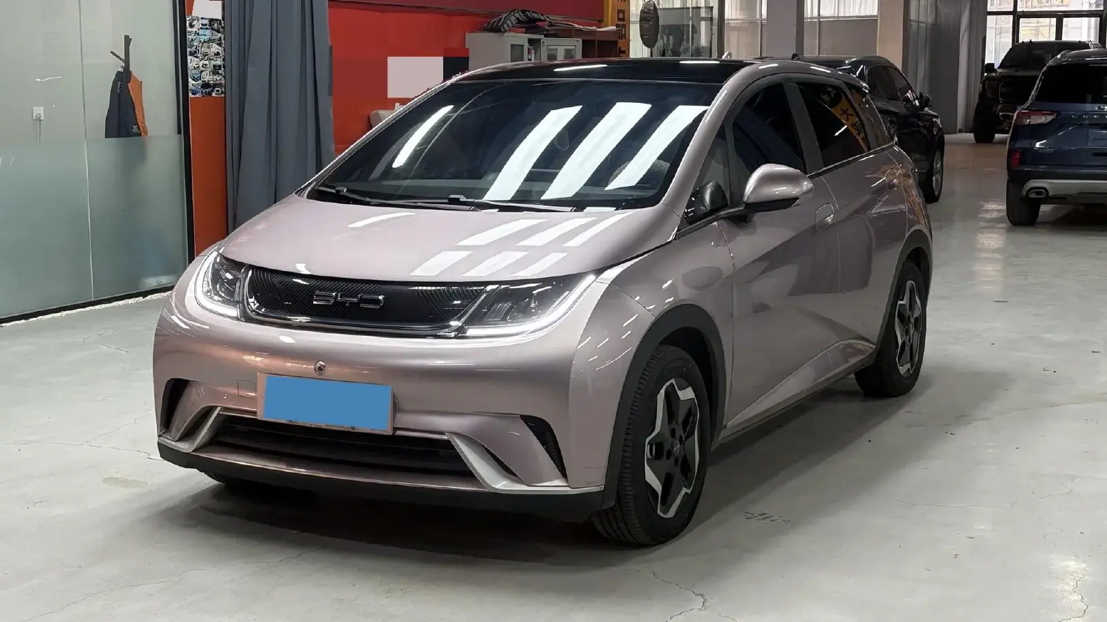 2023 BYD Dolphin BEV 44.928KWH