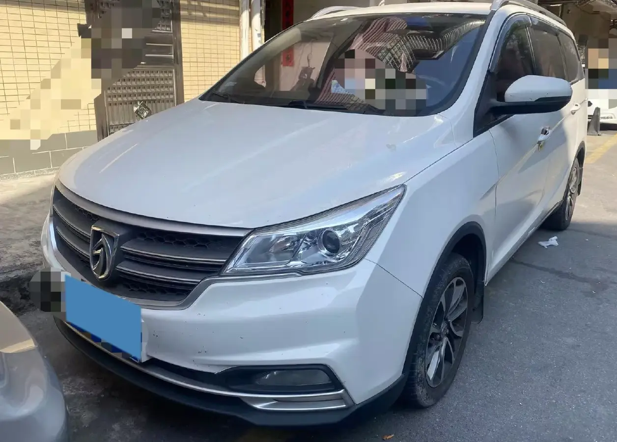 2019 BaoJun 730 1.5L 105HP L4 6MT