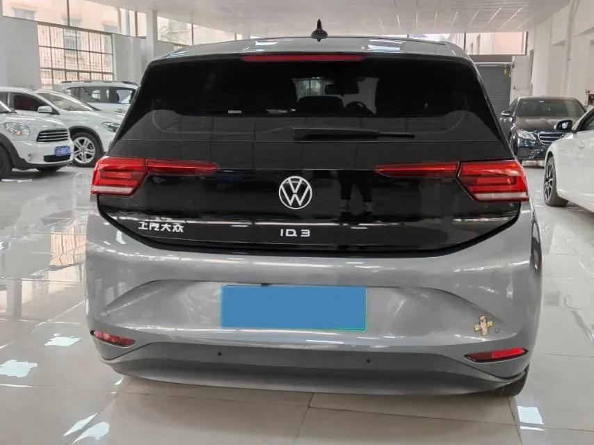 2023 Volkswagen ID.3 BEV 52.8KWH,autocango,china used car exporter,china ev exporter,chinese used car exporter,chinese used ev exporter