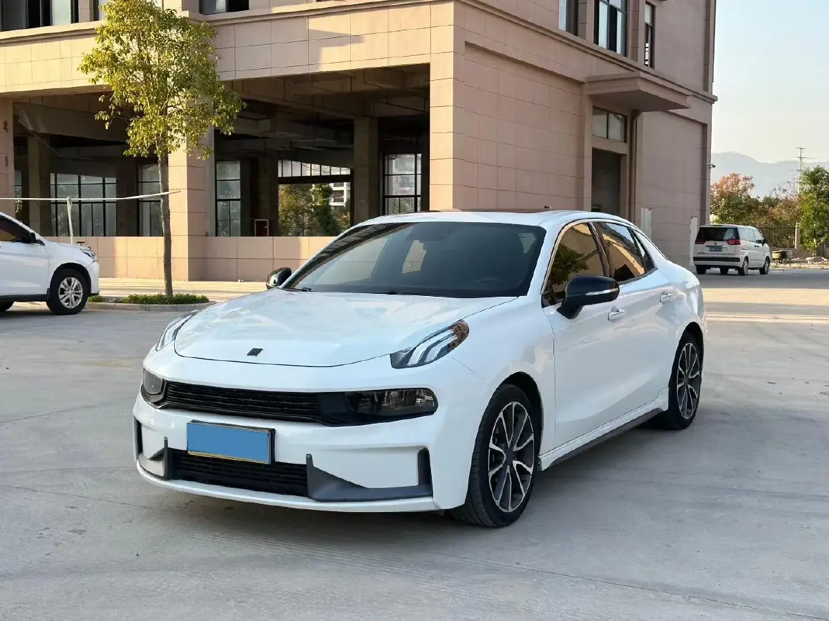 2018 LYNK&CO 03 1.5T 180HP L3 7DCT