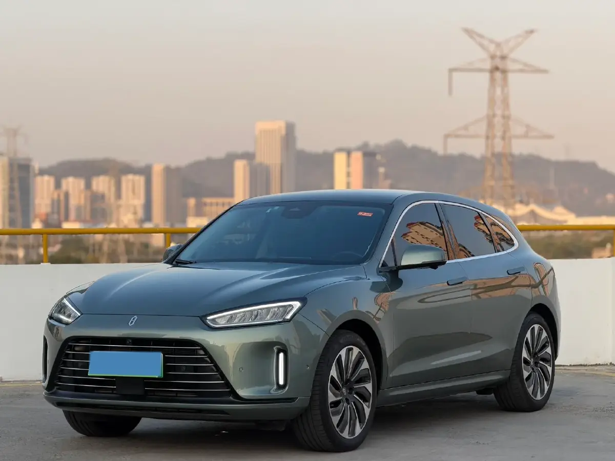 2022 AITO AITO M5 Range Extended 125HP REEV 40KWH