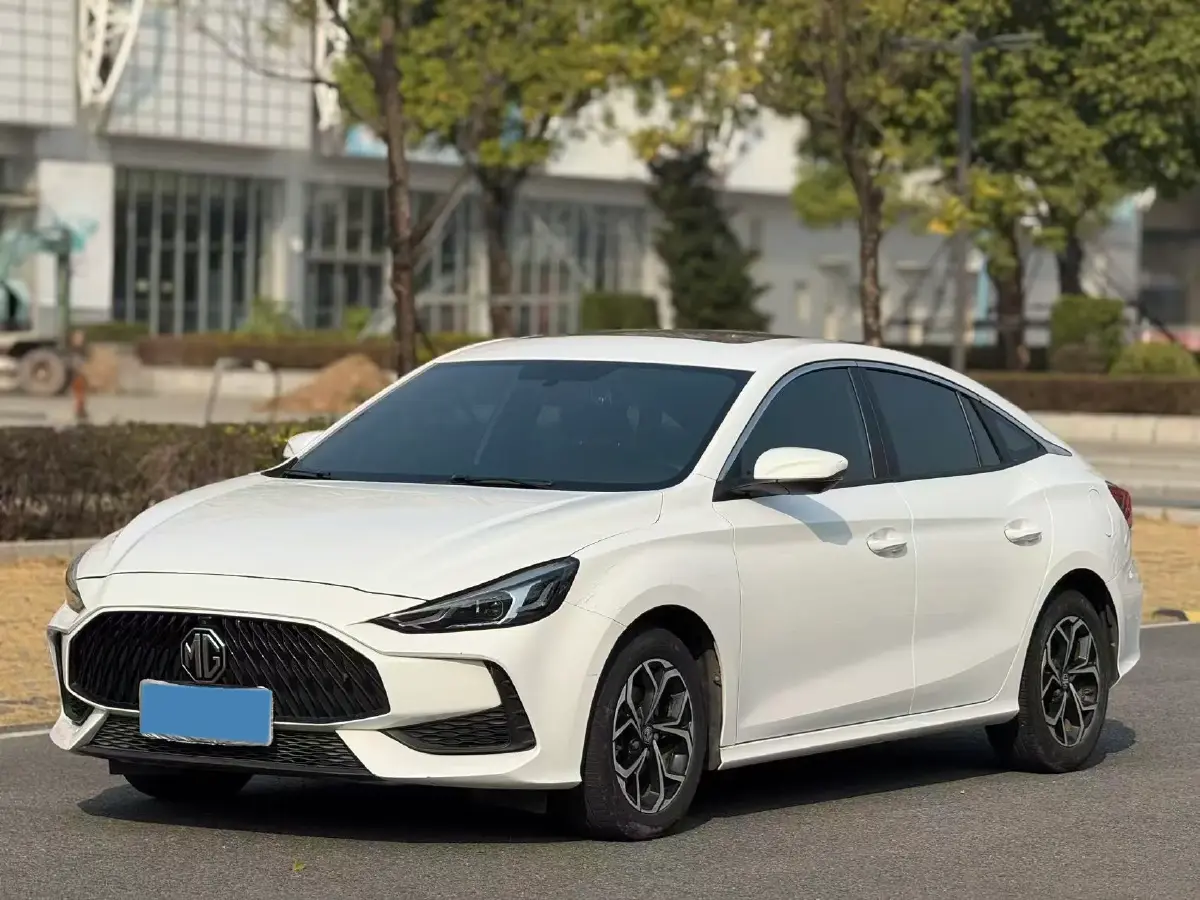 2021 MG 5 1.5L 120HP L4 CVT