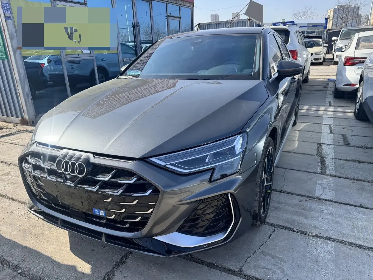 2025 Audi A3 1.5T 160HP L4 7DCT