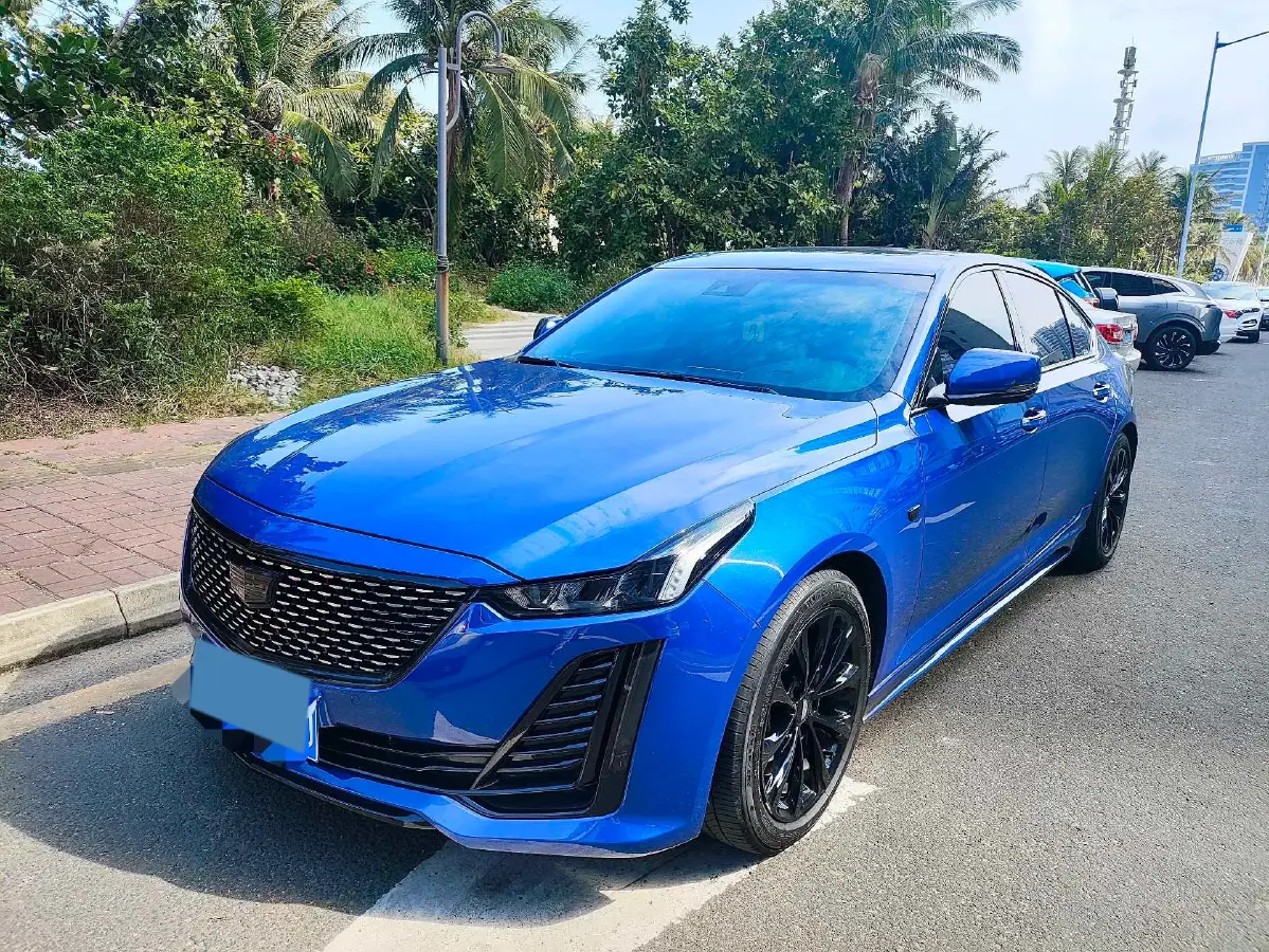 2021 Cadillac CT5 2.0T 237HP L4 10AT