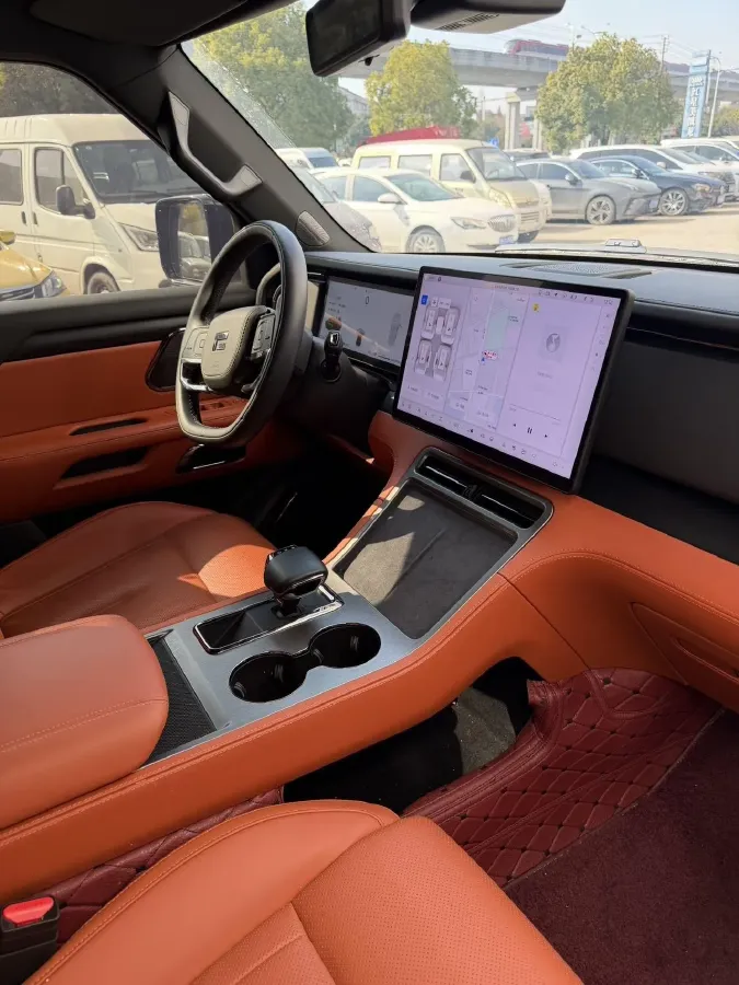 2023 ROX 01 1.5T 152HP L4 REEV 56.01KWH,autocango,china used car exporter,china ev exporter,chinese used car exporter,chinese used ev exporter