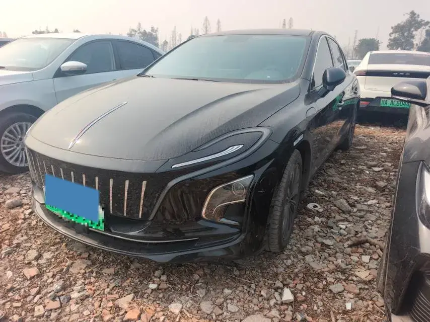 2024 HongQi E-QM5 BEV 60KWH