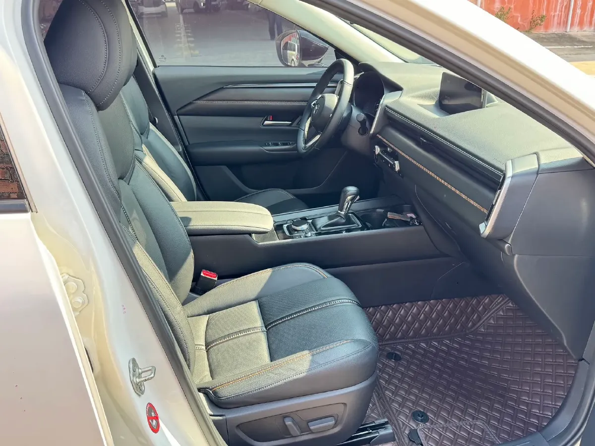 2023 JMC E LuShun BEV 53.58KWH,autocango,china used car exporter,china ev exporter,chinese used car exporter,chinese used ev exporter