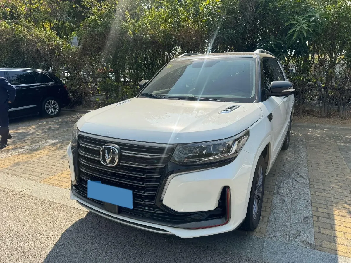 2021 ChangAn CS95 2.0T 233HP L4 6AT,autocango,china used car exporter,china ev exporter,chinese used car exporter,chinese used ev exporter