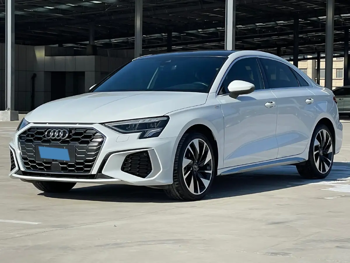 2022 Audi A3 1.4T 150HP L4 7DCT