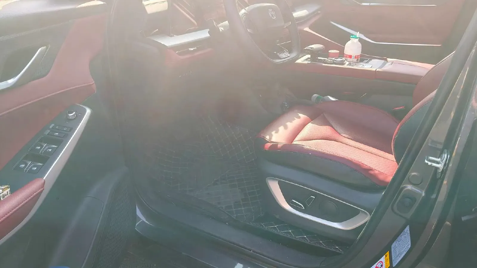 2022 ChangAn CS75 Plus 1.5T 188HP L4 8AT,autocango,china used car exporter,china ev exporter,chinese used car exporter,chinese used ev exporter