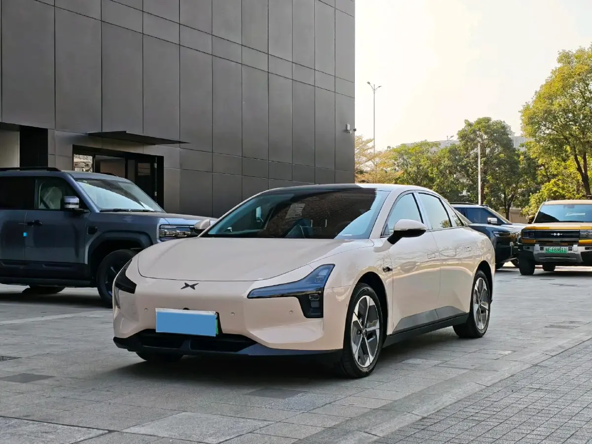 2025 Xpeng MONA M03 BEV