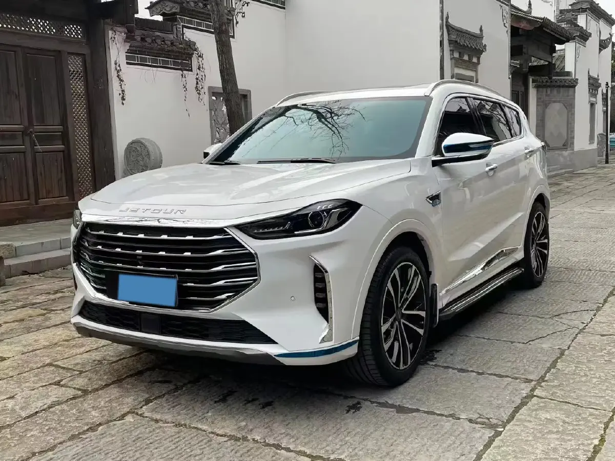 2023 Jetour X70 Plus 1.6T 197HP L4 7DCT