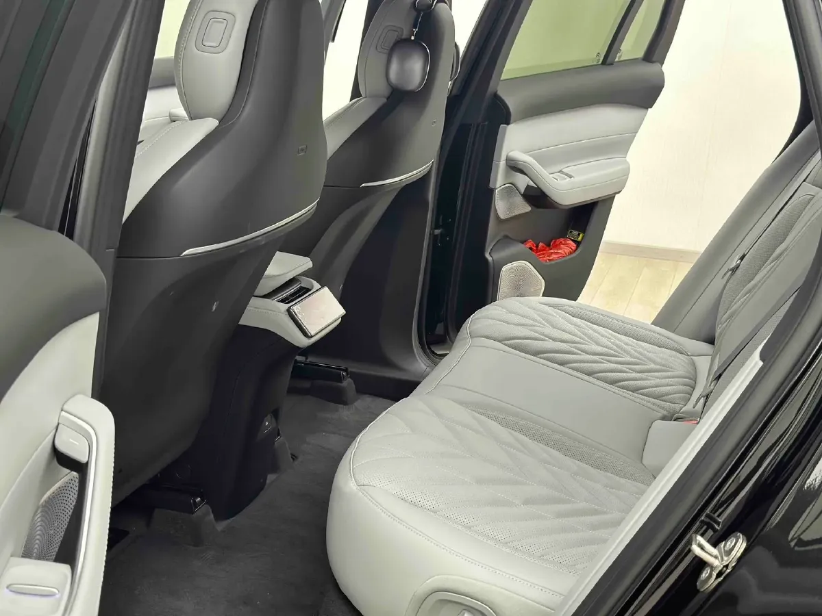 2025 Ford TransitT8 2.3T 174HP L4 8AT,autocango,china used car exporter,china ev exporter,chinese used car exporter,chinese used ev exporter