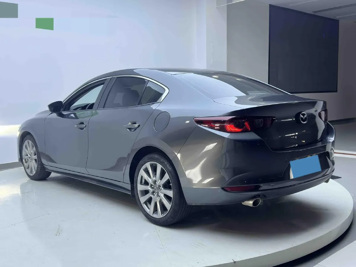 2021 Mazda 3 Axela 2.0L 158HP L4 6AT,autocango,china used car exporter,china ev exporter,chinese used car exporter,chinese used ev exporter