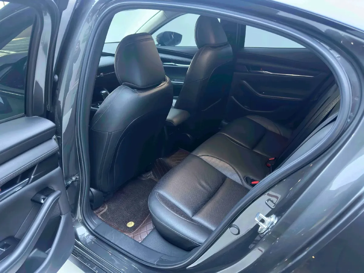 2021 Mazda 3 Axela 2.0L 158HP L4 6AT,autocango,china used car exporter,china ev exporter,chinese used car exporter,chinese used ev exporter