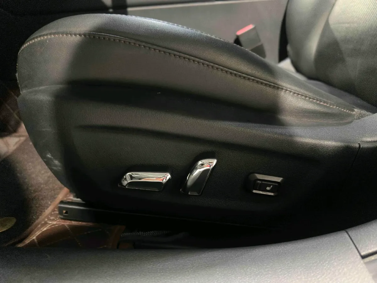 2021 Mazda 3 Axela 2.0L 158HP L4 6AT,autocango,china used car exporter,china ev exporter,chinese used car exporter,chinese used ev exporter