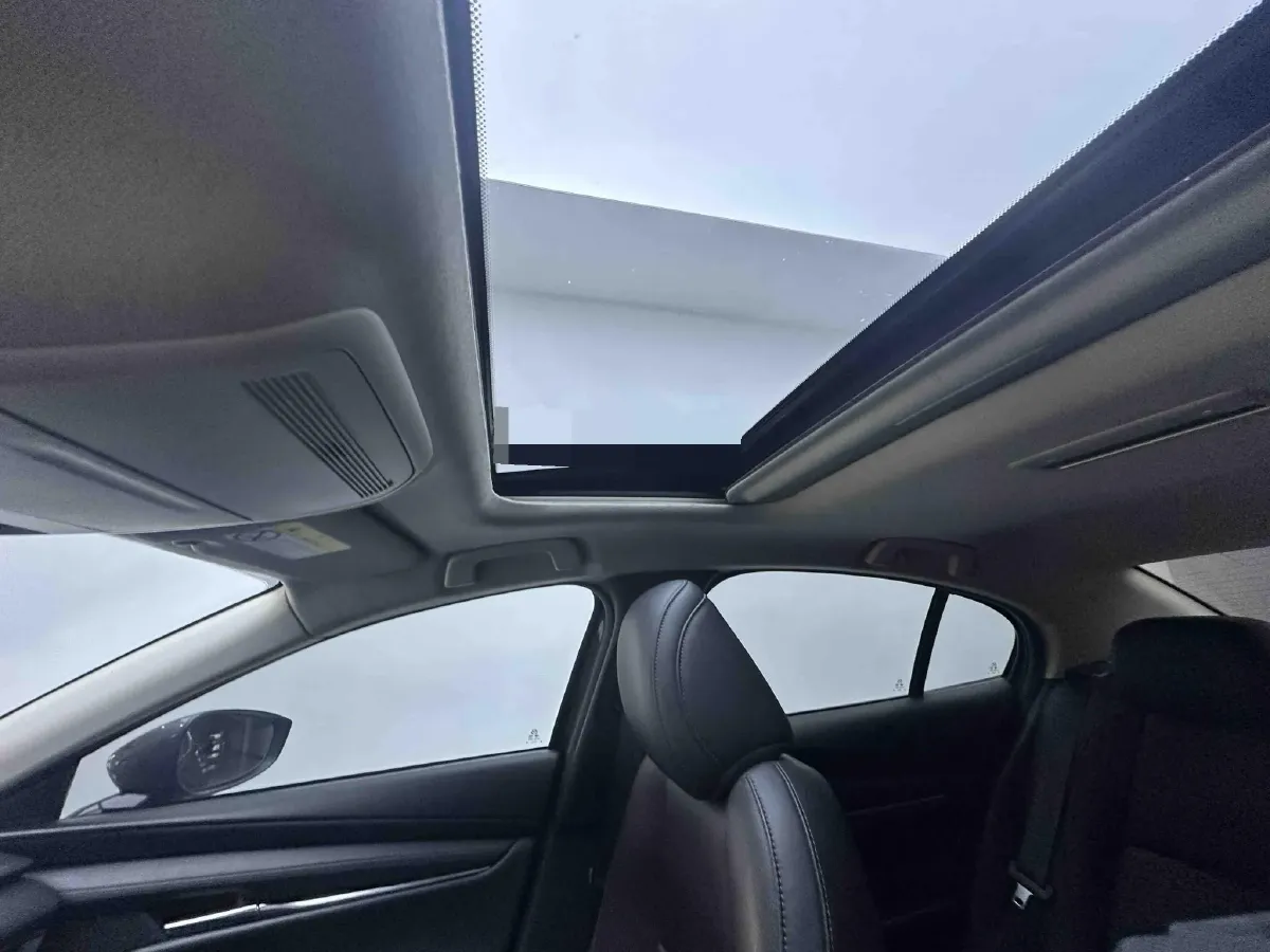 2021 Mazda 3 Axela 2.0L 158HP L4 6AT,autocango,china used car exporter,china ev exporter,chinese used car exporter,chinese used ev exporter