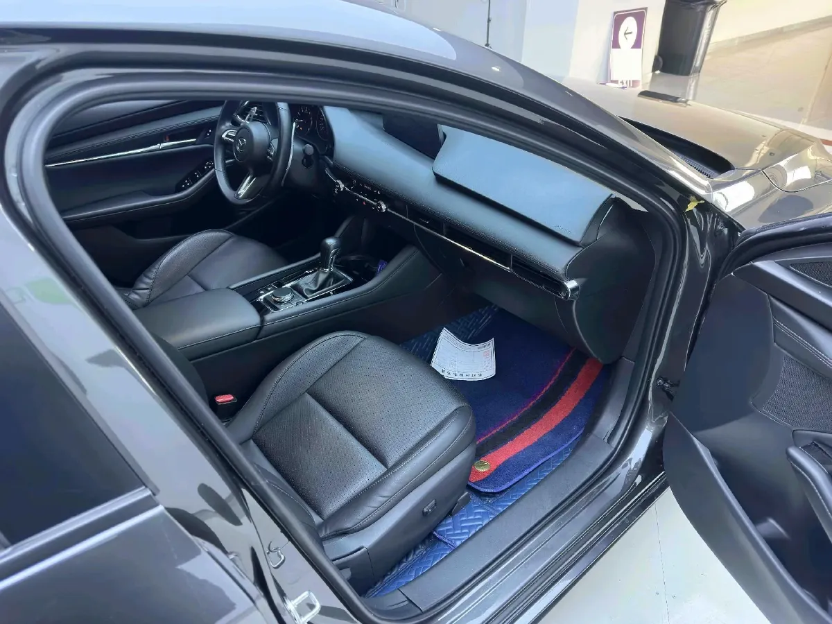 2021 Mazda 3 Axela 2.0L 158HP L4 6AT,autocango,china used car exporter,china ev exporter,chinese used car exporter,chinese used ev exporter