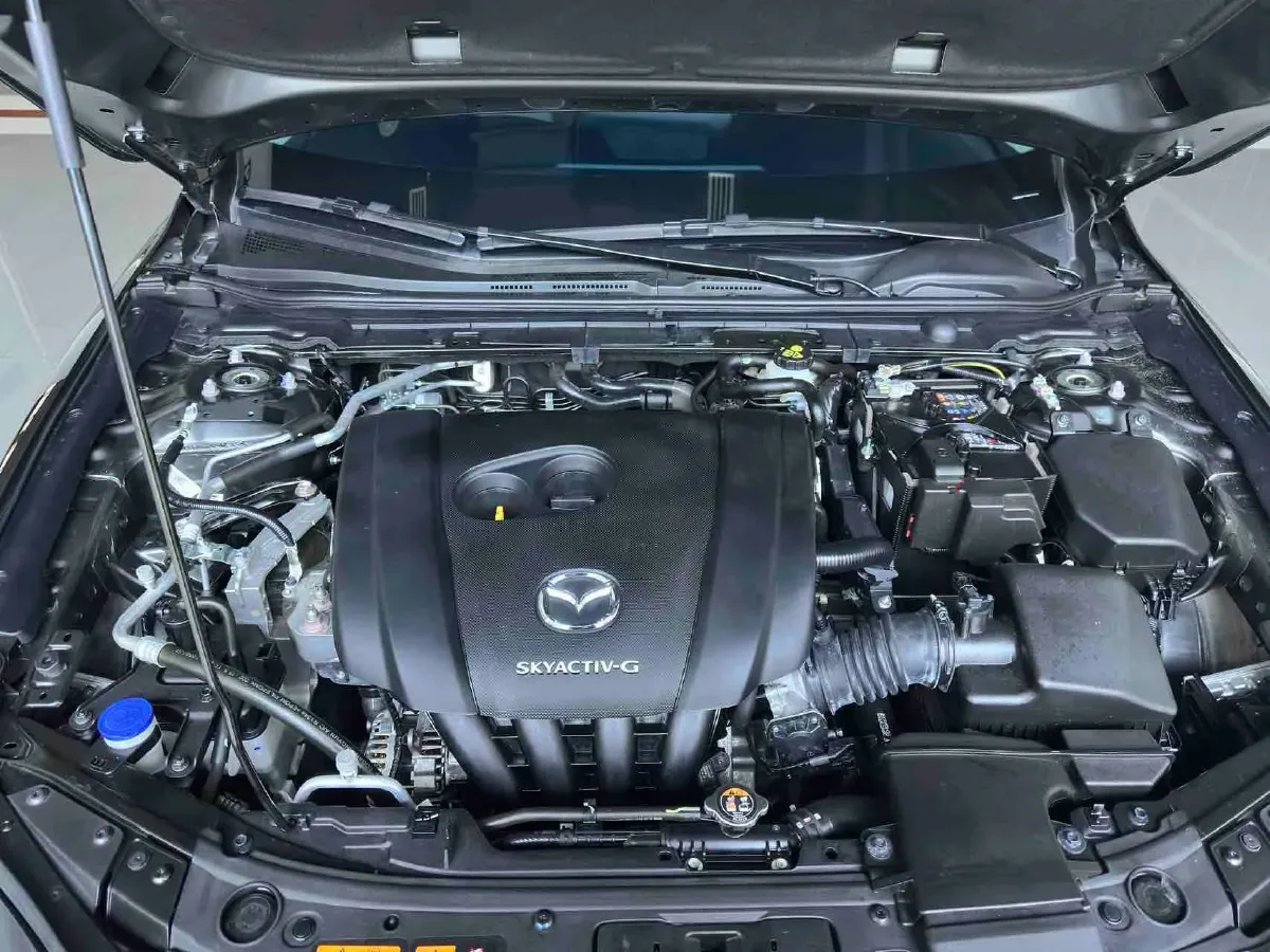 2021 Mazda 3 Axela 2.0L 158HP L4 6AT,autocango,china used car exporter,china ev exporter,chinese used car exporter,chinese used ev exporter