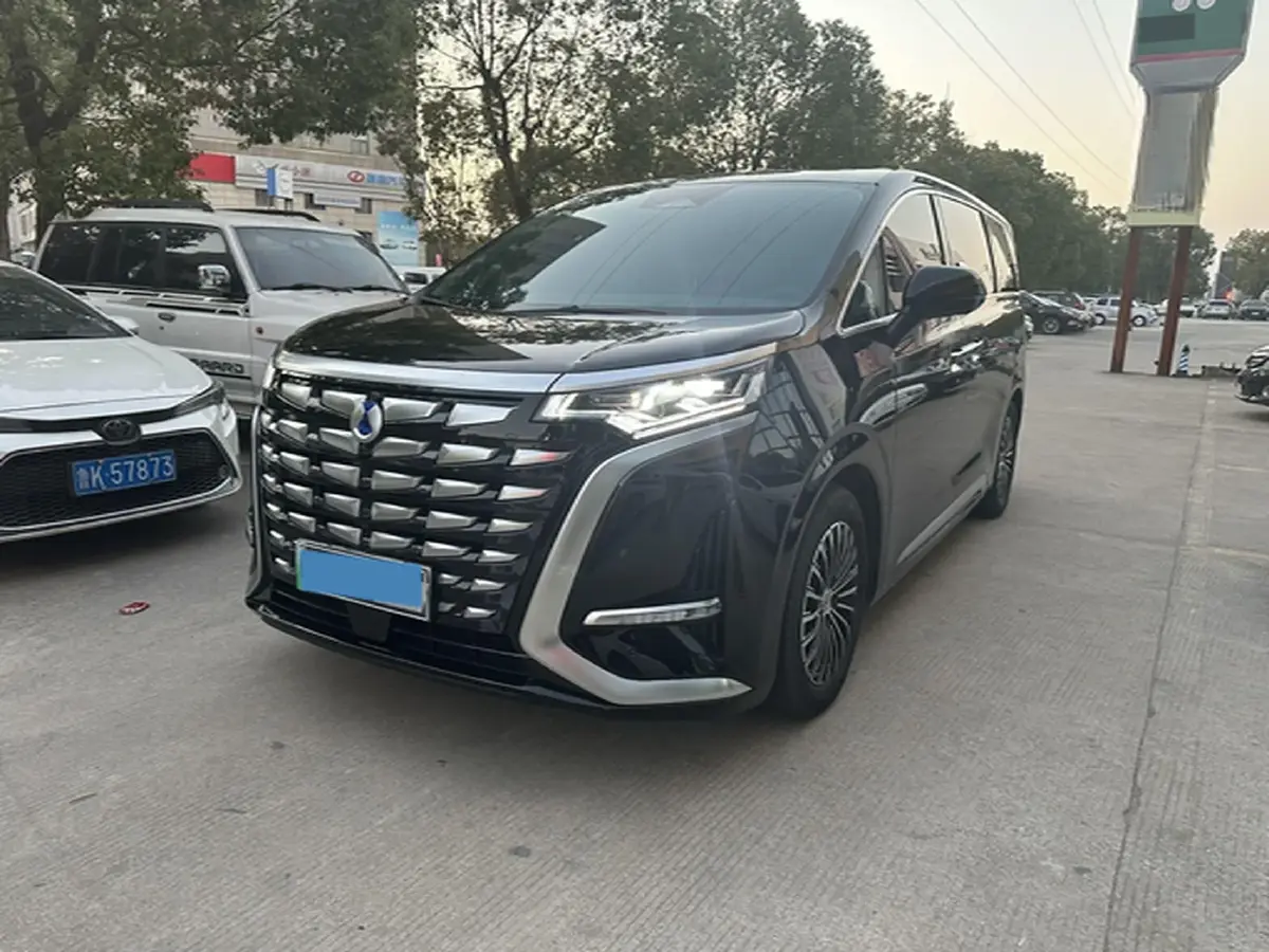 2022 Mercedes-Benz GLC Class 2.0T 197HP L4 9AT