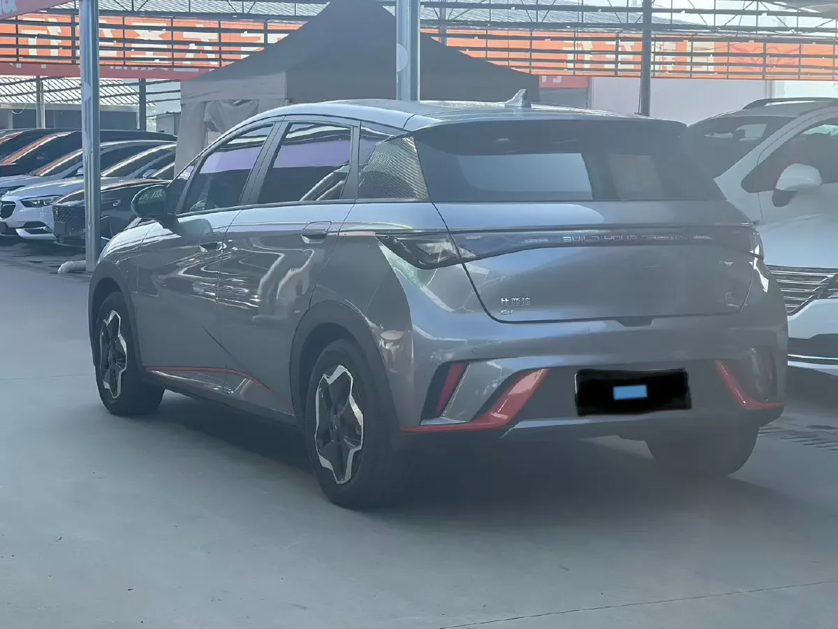 2021 Ford Escort 1.5L 122HP L3 6AT,autocango,china used car exporter,china ev exporter,chinese used car exporter,chinese used ev exporter