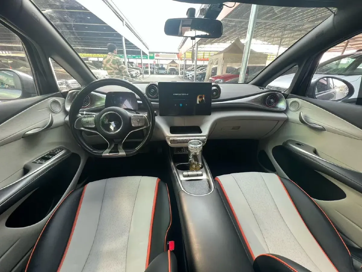 2021 Ford Escort 1.5L 122HP L3 6AT,autocango,china used car exporter,china ev exporter,chinese used car exporter,chinese used ev exporter