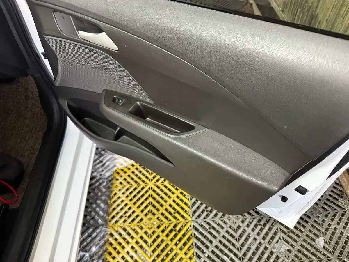 2019 Chevrolet Cavalier 1.5L 113HP L4 6AT,autocango,china used car exporter,china ev exporter,chinese used car exporter,chinese used ev exporter