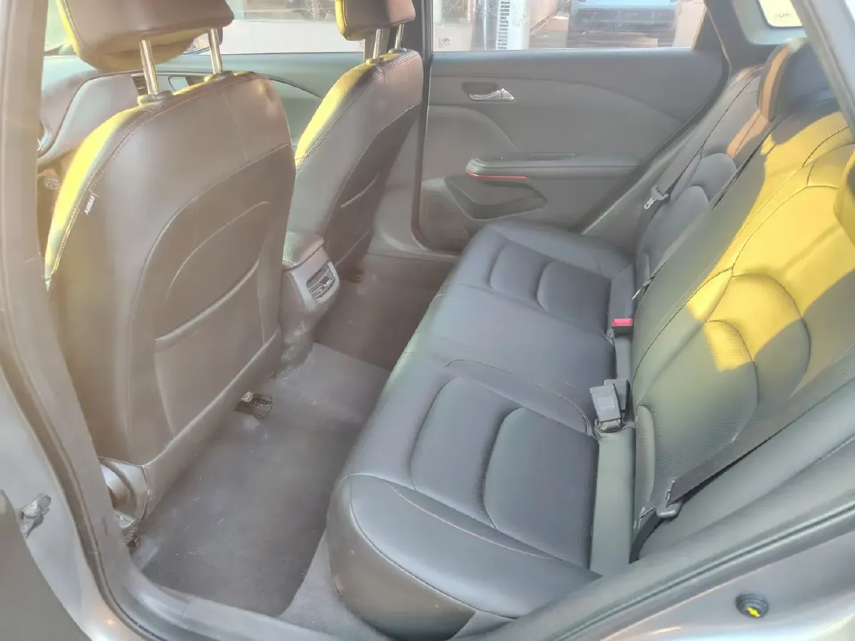 2020 Chevrolet Monza 1.3T 163HP L3 6AT,autocango,china used car exporter,china ev exporter,chinese used car exporter,chinese used ev exporter