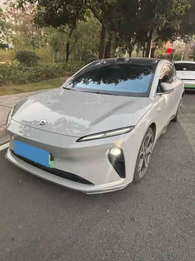 2024 NIO ET5T BEV 75KWH