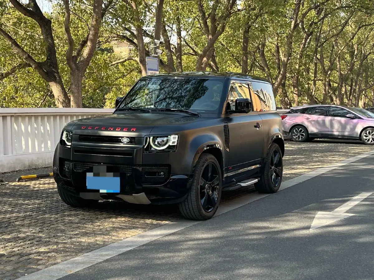 2024 Land Rover Defender 5.0T 525HP V8 8AT