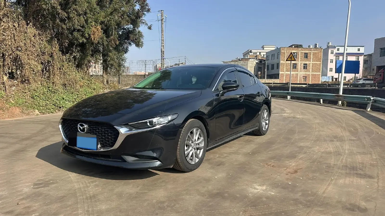 2022 Mazda 3 Axela 2.0L 158HP L4 6AT