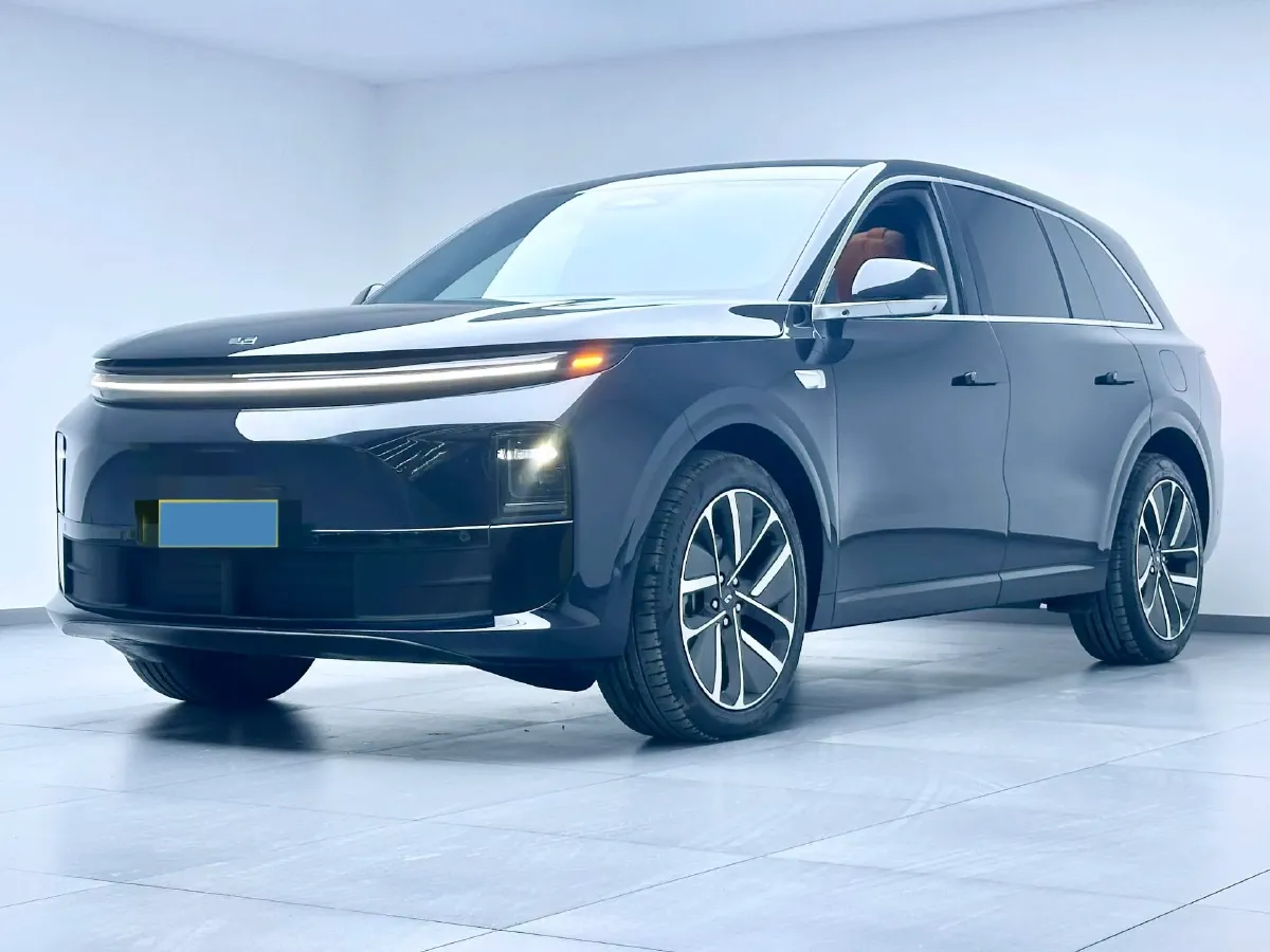 2024 Li L6 Range Extended 154HP L4 REEV 36.8KWH,autocango,china used car exporter,china ev exporter,chinese used car exporter,chinese used ev exporter