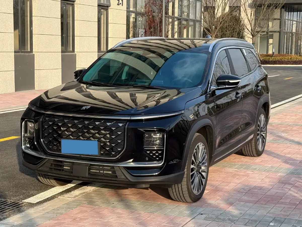 2023 Chery Tiggo 9 2.0T 261HP L4 8AT