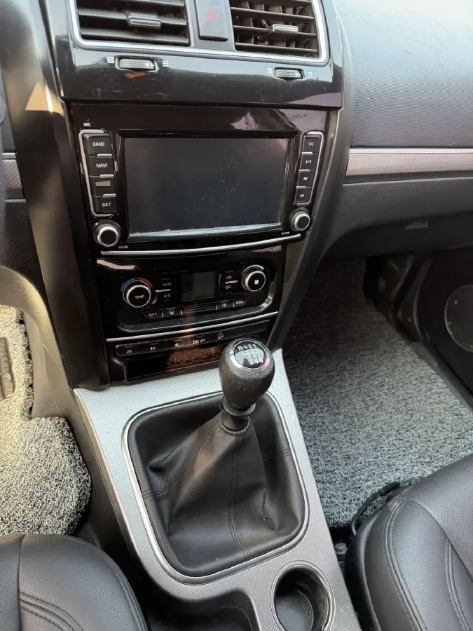 2018 Haval H5 Class 2.0T 190HP L4 6MT,autocango,china used car exporter,china ev exporter,chinese used car exporter,chinese used ev exporter