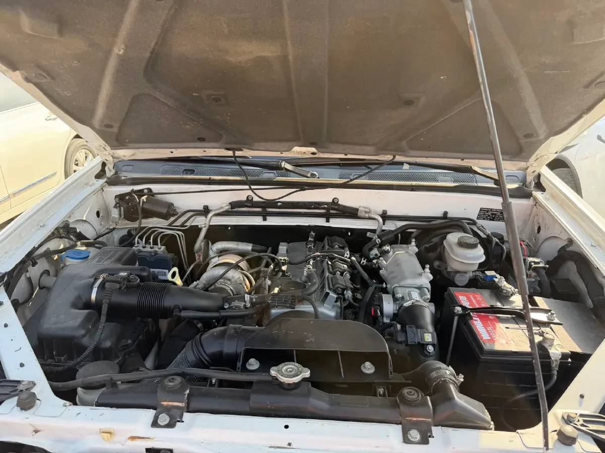 2018 Haval H5 Class 2.0T 190HP L4 6MT,autocango,china used car exporter,china ev exporter,chinese used car exporter,chinese used ev exporter