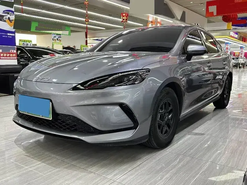 2025 BYD Seal05 DM-i 1.5L 101HP L4 E-CVT PHEV 7.68KWH