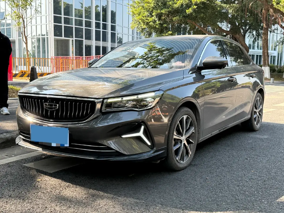 2023 Geely Emgrand 1.5L 127HP L4 CVT