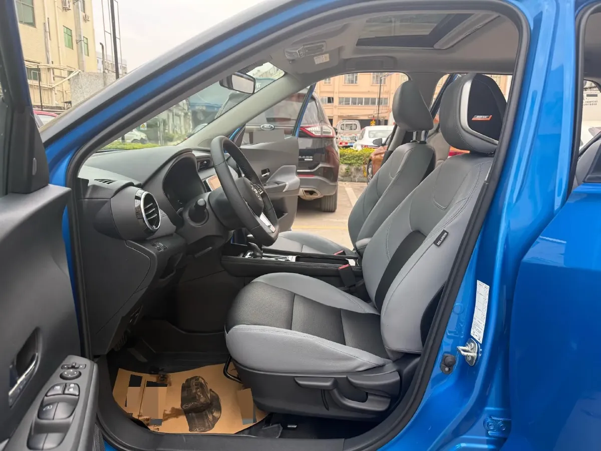 2022 Nissan Kicks 1.5L 122HP L4 CVT,autocango,china used car exporter,china ev exporter,chinese used car exporter,chinese used ev exporter