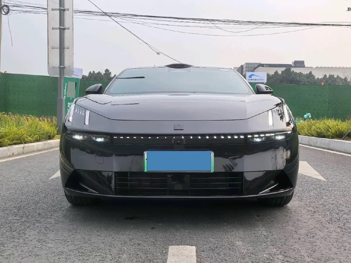 2025 LYNK&CO 10 EM-P 1.5T 163HP L4 3DHT PHEV,autocango,china used car exporter,china ev exporter,chinese used car exporter,chinese used ev exporter