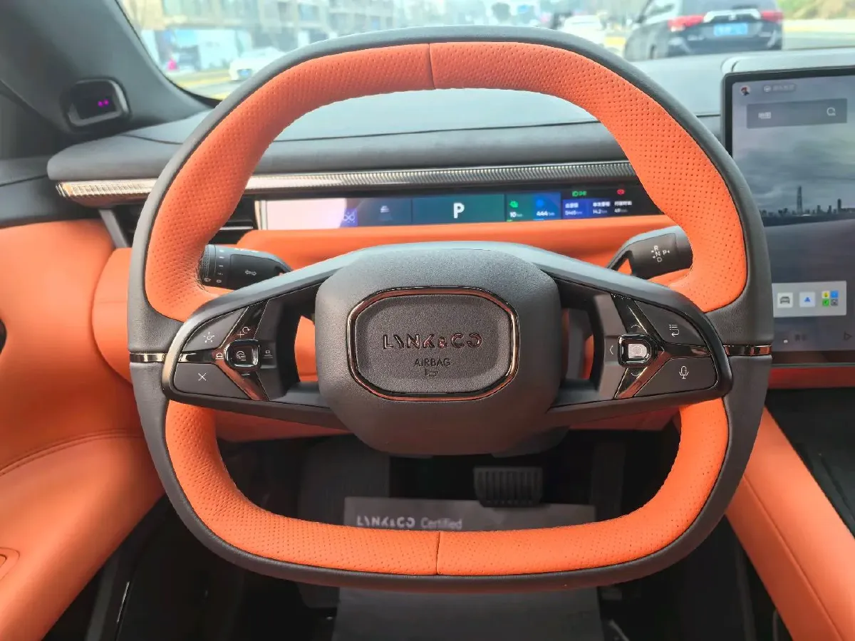 2025 LYNK&CO 10 EM-P 1.5T 163HP L4 3DHT PHEV,autocango,china used car exporter,china ev exporter,chinese used car exporter,chinese used ev exporter