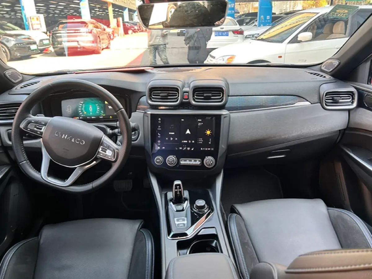 2019 LYNK&CO 03 New Energy 1.5T 180HP L3 7DCT PHEV 9.4KWH,autocango,china used car exporter,china ev exporter,chinese used car exporter,chinese used ev exporter