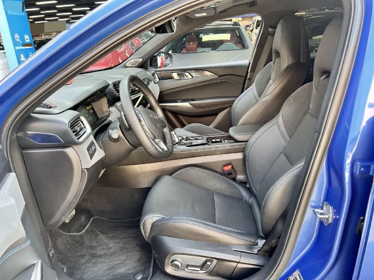 2019 LYNK&CO 03 New Energy 1.5T 180HP L3 7DCT PHEV 9.4KWH,autocango,china used car exporter,china ev exporter,chinese used car exporter,chinese used ev exporter