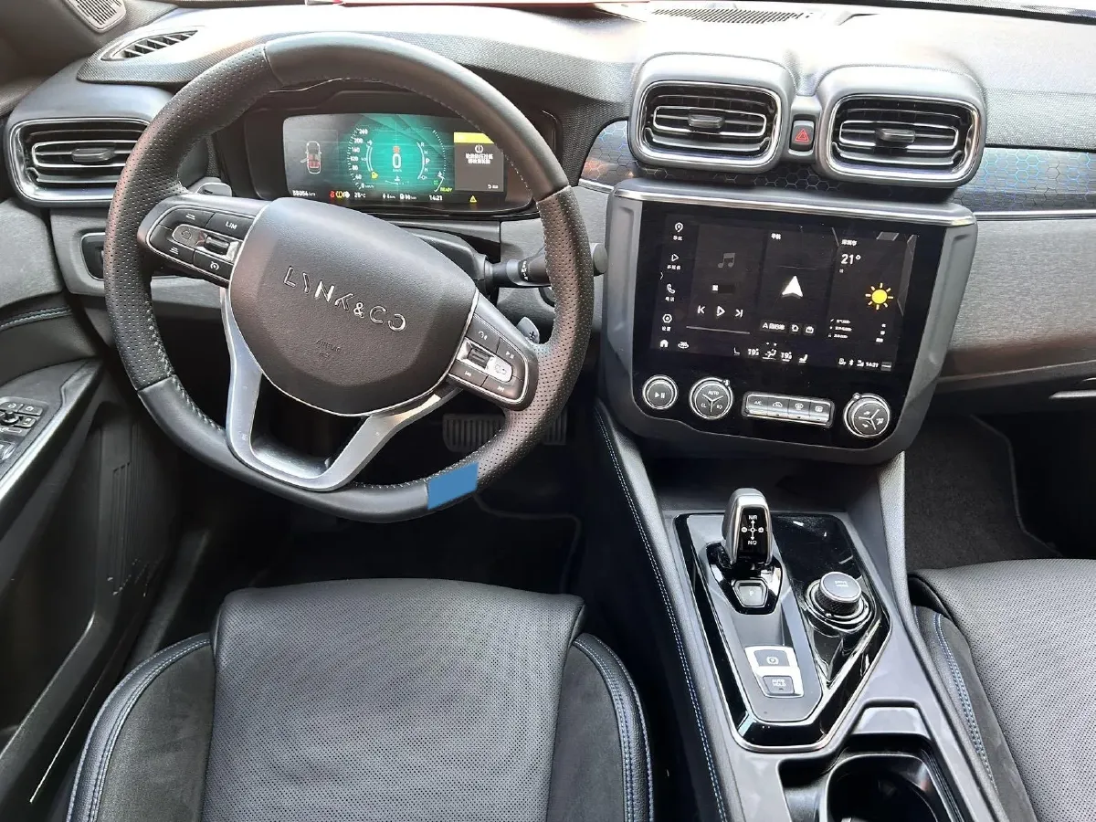 2019 LYNK&CO 03 New Energy 1.5T 180HP L3 7DCT PHEV 9.4KWH,autocango,china used car exporter,china ev exporter,chinese used car exporter,chinese used ev exporter