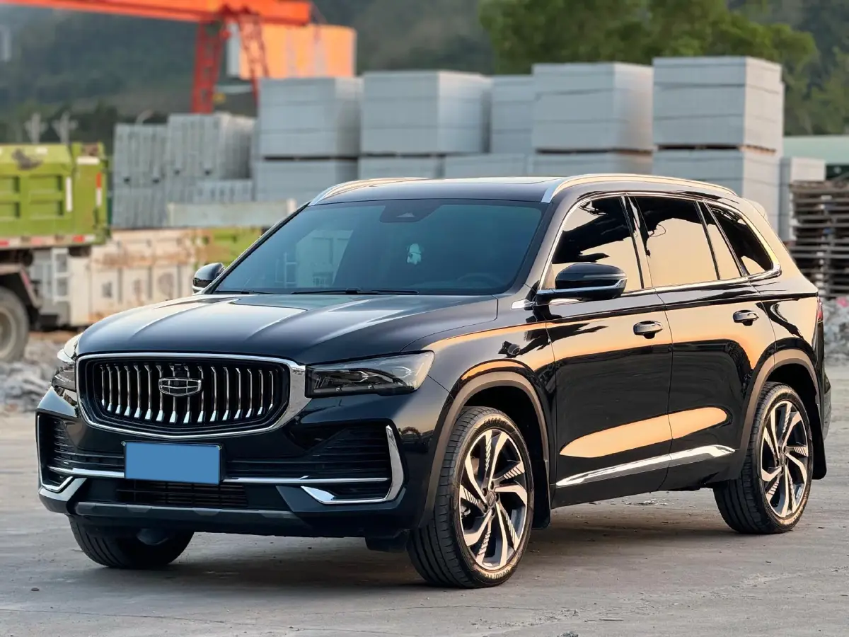 2024 Geely Monjaro 2.0T 238HP L4 8AT