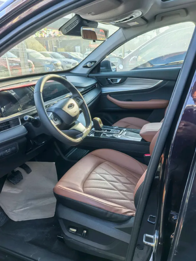 2021 Chery Tiggo 8 Plus 1.6T 197HP L4 7DCT,autocango,china used car exporter,china ev exporter,chinese used car exporter,chinese used ev exporter