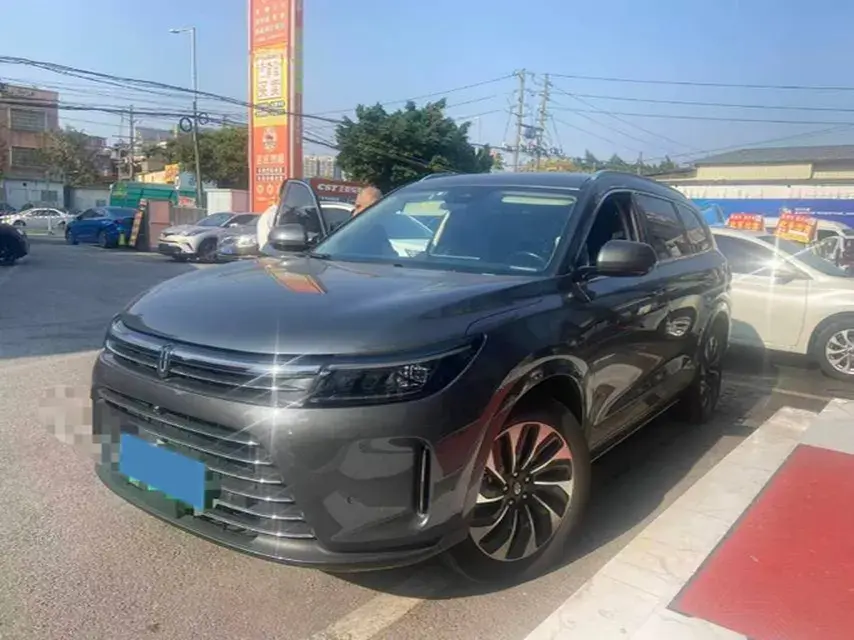 2022 Infiniti Q50L 2.0T 211HP L4 7AT