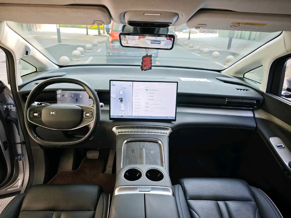 2024 Xpeng X9 BEV 101.5KWH,autocango,china used car exporter,china ev exporter,chinese used car exporter,chinese used ev exporter