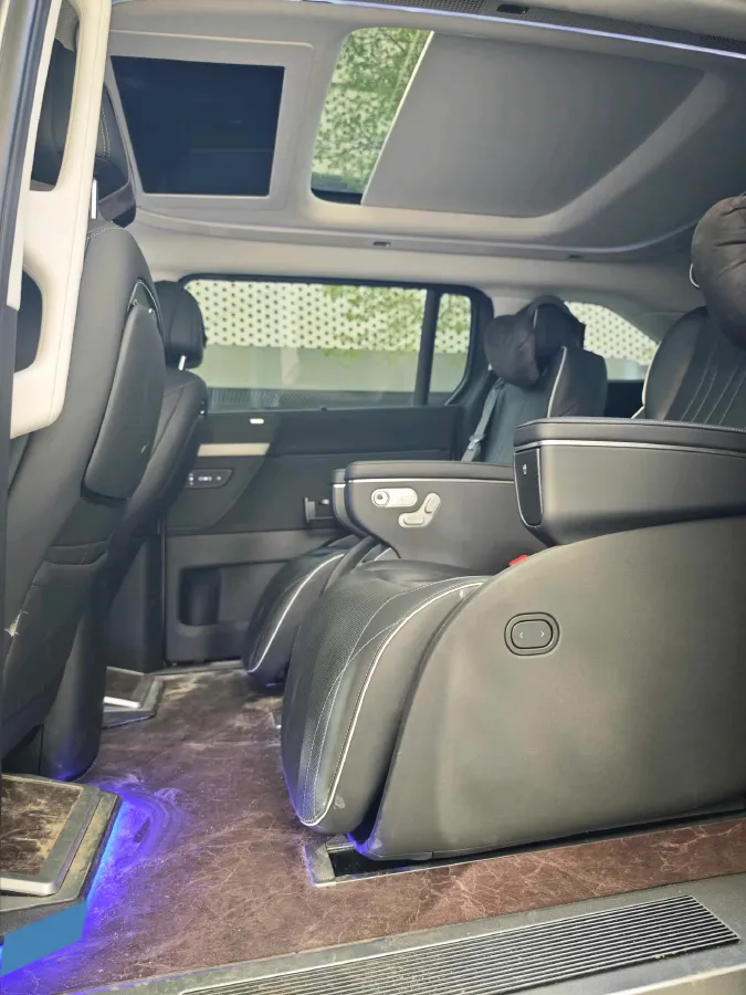 2024 Xpeng X9 BEV 101.5KWH,autocango,china used car exporter,china ev exporter,chinese used car exporter,chinese used ev exporter