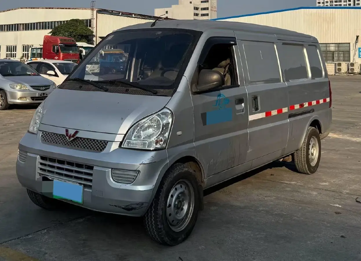 2020 WuLing RongGuang EV BEV 35.4KWH